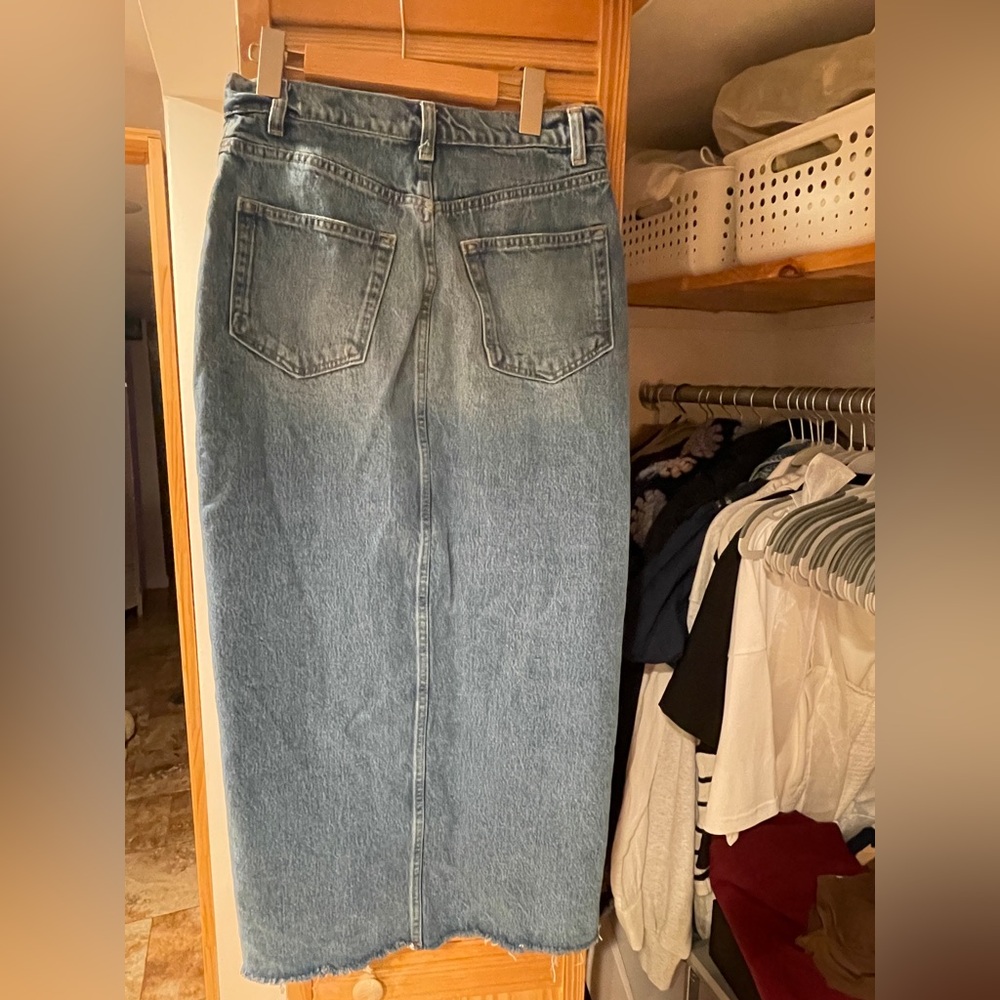 Reformation Nile long demin skirt - Picture 3 of 8